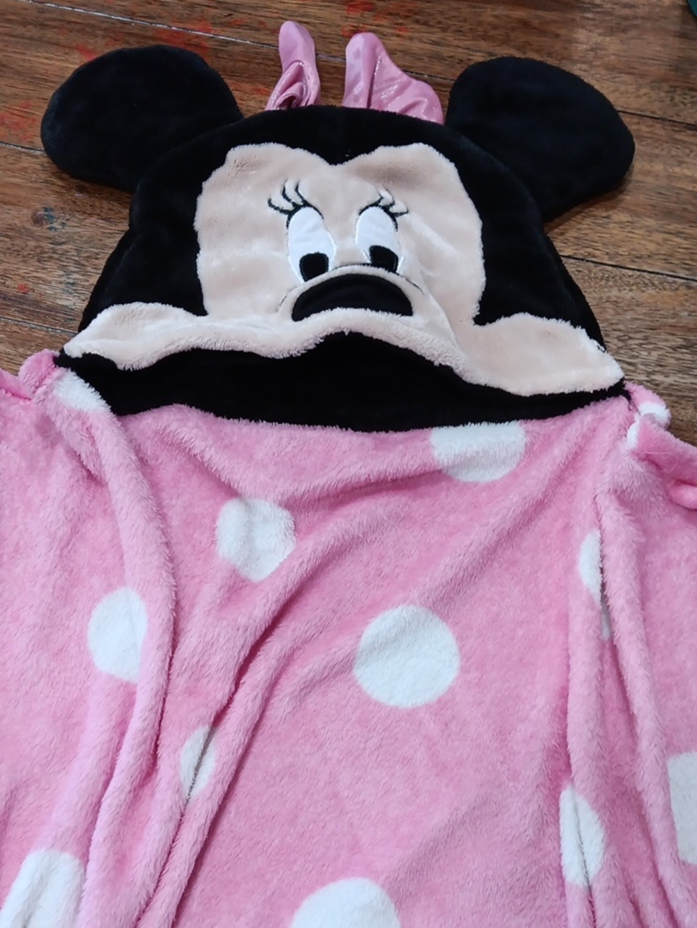 Minnie Pink Polka Dot Hooded Plush Blanket with Character Ears